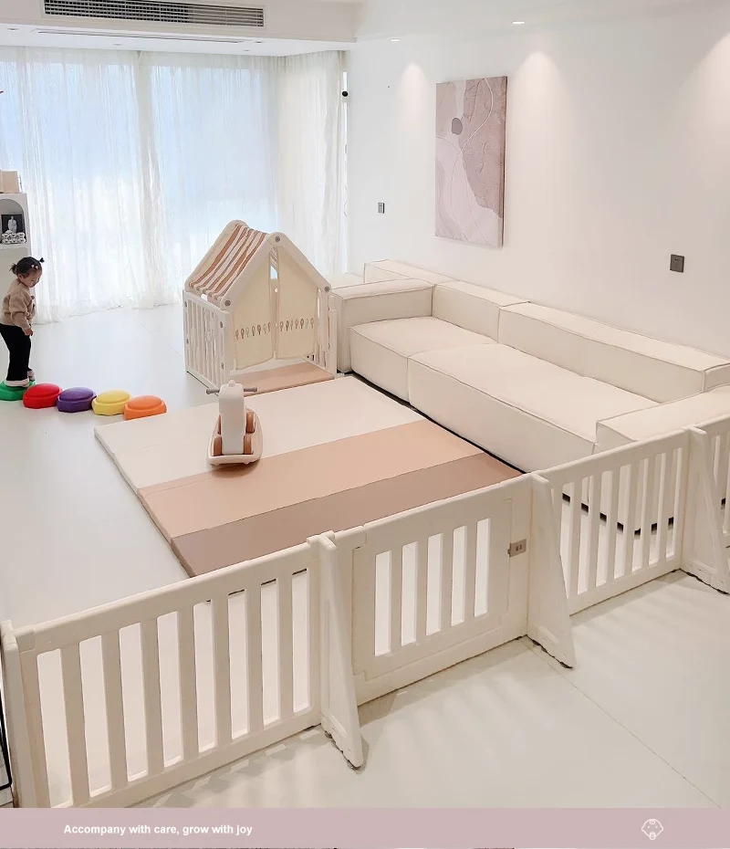 【長さ273cm】ベビーゲート パーテーション ドア付き 置くだけ ベビーガード 自立式 キッズパーテーション 変形可能 L字 コ字 一直線 273cm 簡単設置 セーフティガード リビング 赤ちゃん 間仕切り ベビーフェンス 柵