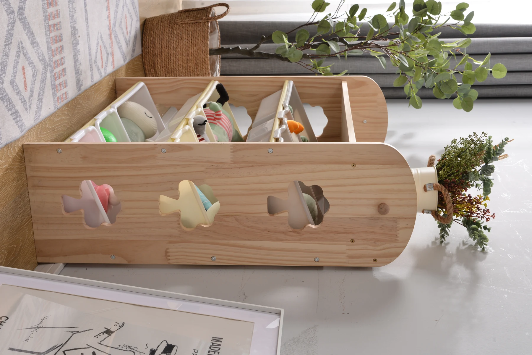 【人気商品】おもちゃ収納4段ラック 子ども用家具 天然木