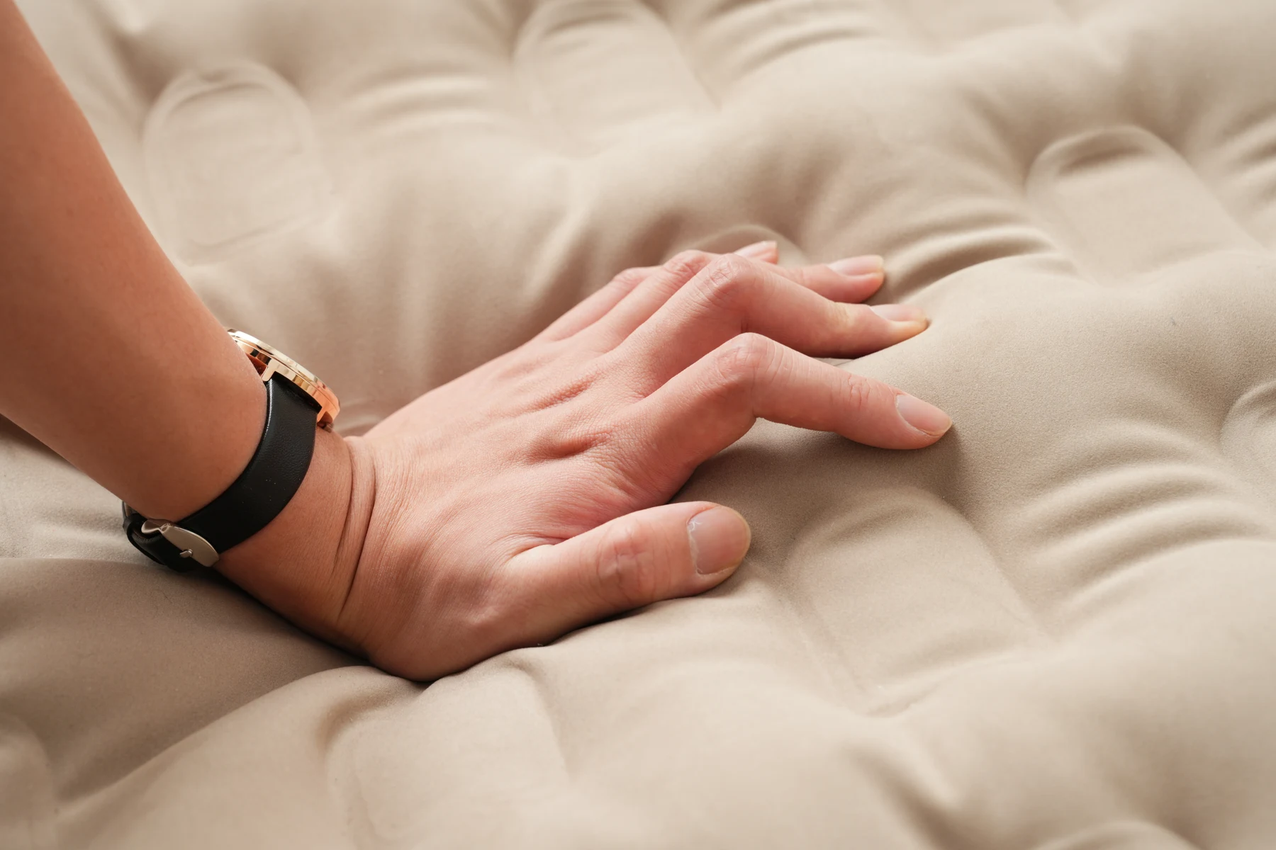 2個set【ベージュ】【防災対策用にも!】エアーベッド電動 シングルサイズ 164*105*27厚さcm 空気ベッド キャンプマット インフレーターマット 自動膨張式 快適な寝心地 折り畳み 超軽量 コンパクト 来客用 予備ベッド 家庭用 電動式ポンプ 収納袋付き