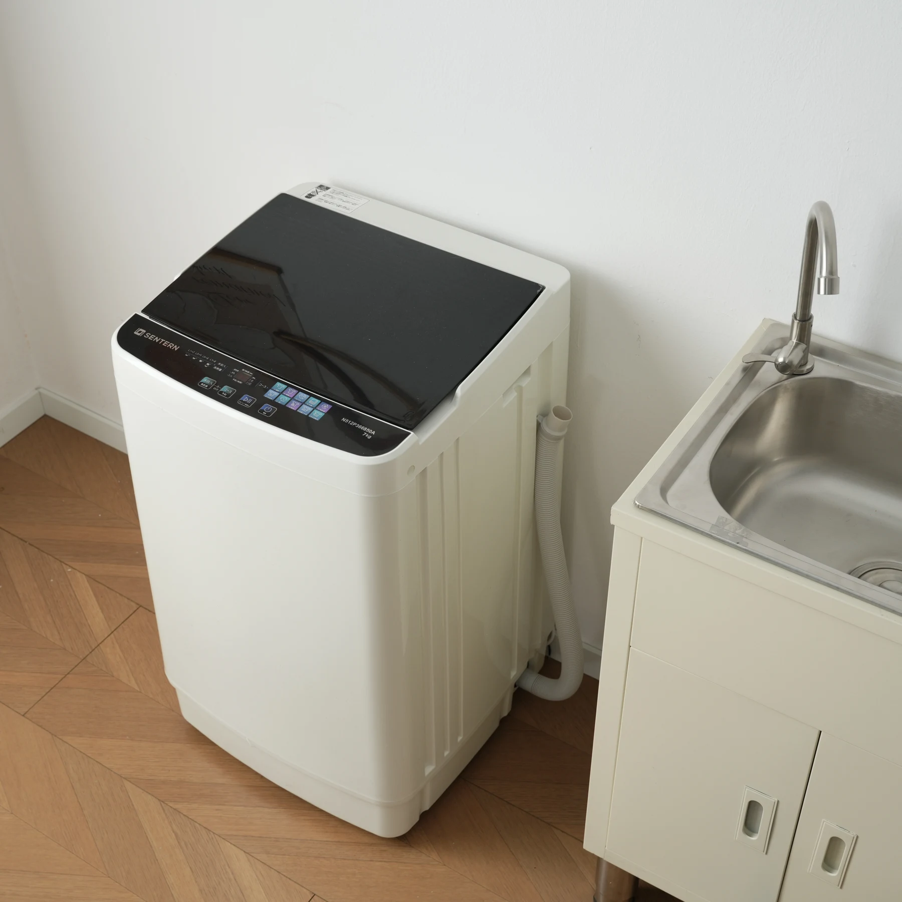 【新品】 洗濯機 全自動洗濯機 7kg 縦型 7キロ キレイ タイマー コンパクト 一人暮らし 大型洗濯機 節電 ステンレス槽 まとめ洗い 縦型洗濯機 ホワイト 部屋干し 洗濯 洗濯物きれい 引越し 単身 家電 新生活 全自動 上開き