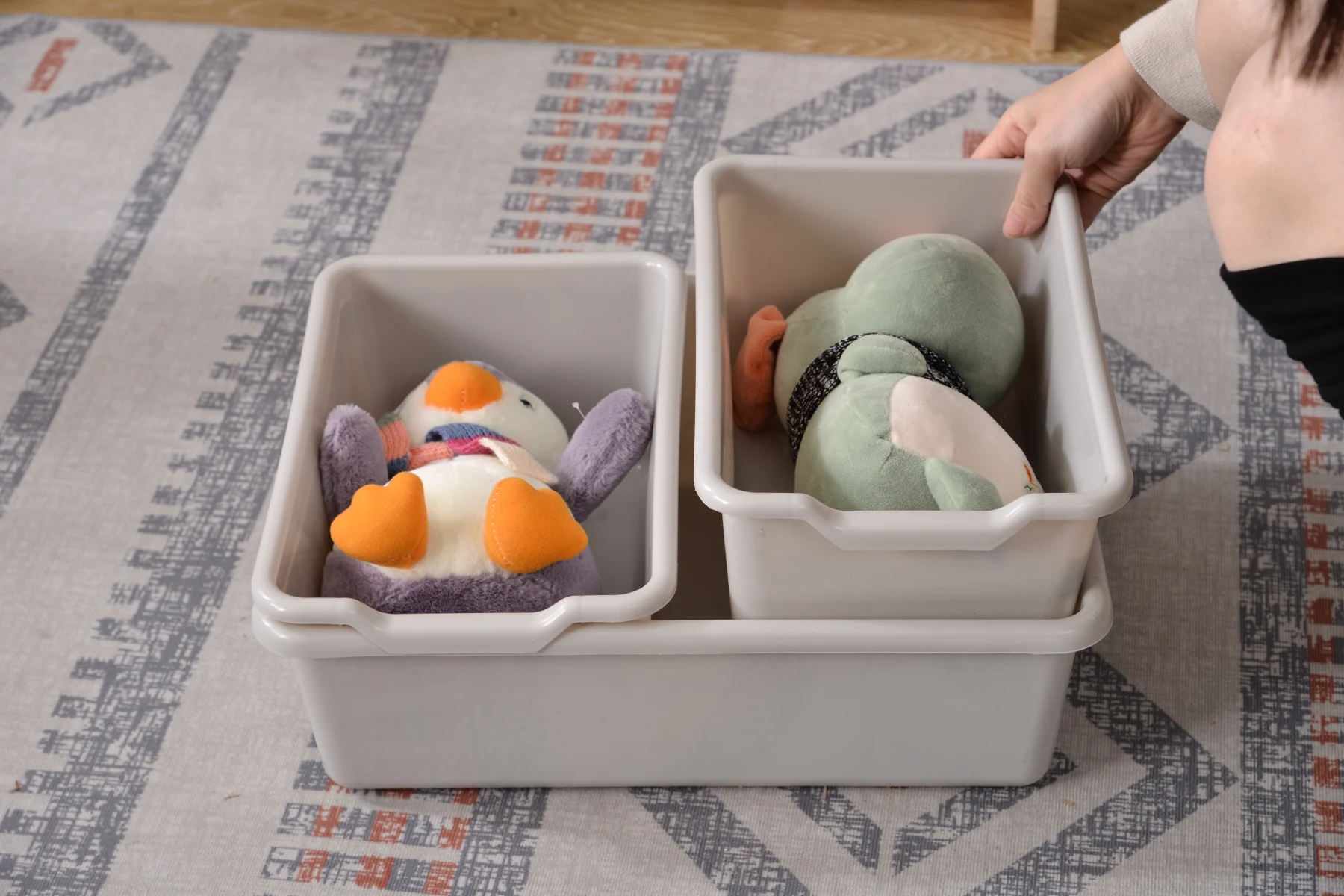 【人気商品】おもちゃ収納4段ラック 子ども用家具 天然木