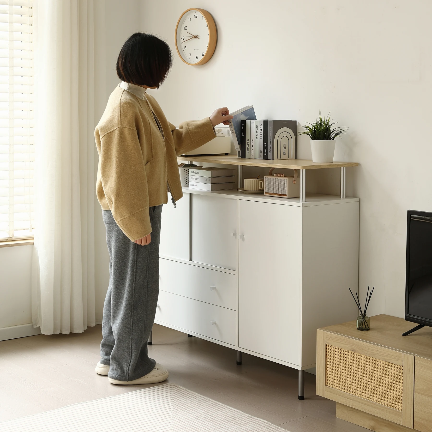 【タイプB】キャビネット 引き戸扉 木製 脚付き 異素材mix 金属足 引き出し 扉付き サイドボード チェスト 収納棚 リビングボード ルーター収納 キッチンボード 可動棚 ディスプレイ棚 両開き 大容量収納 テレビ台 作業台 間仕切りカウンター タンス 収納 おしゃれ リビング 寝室 北欧