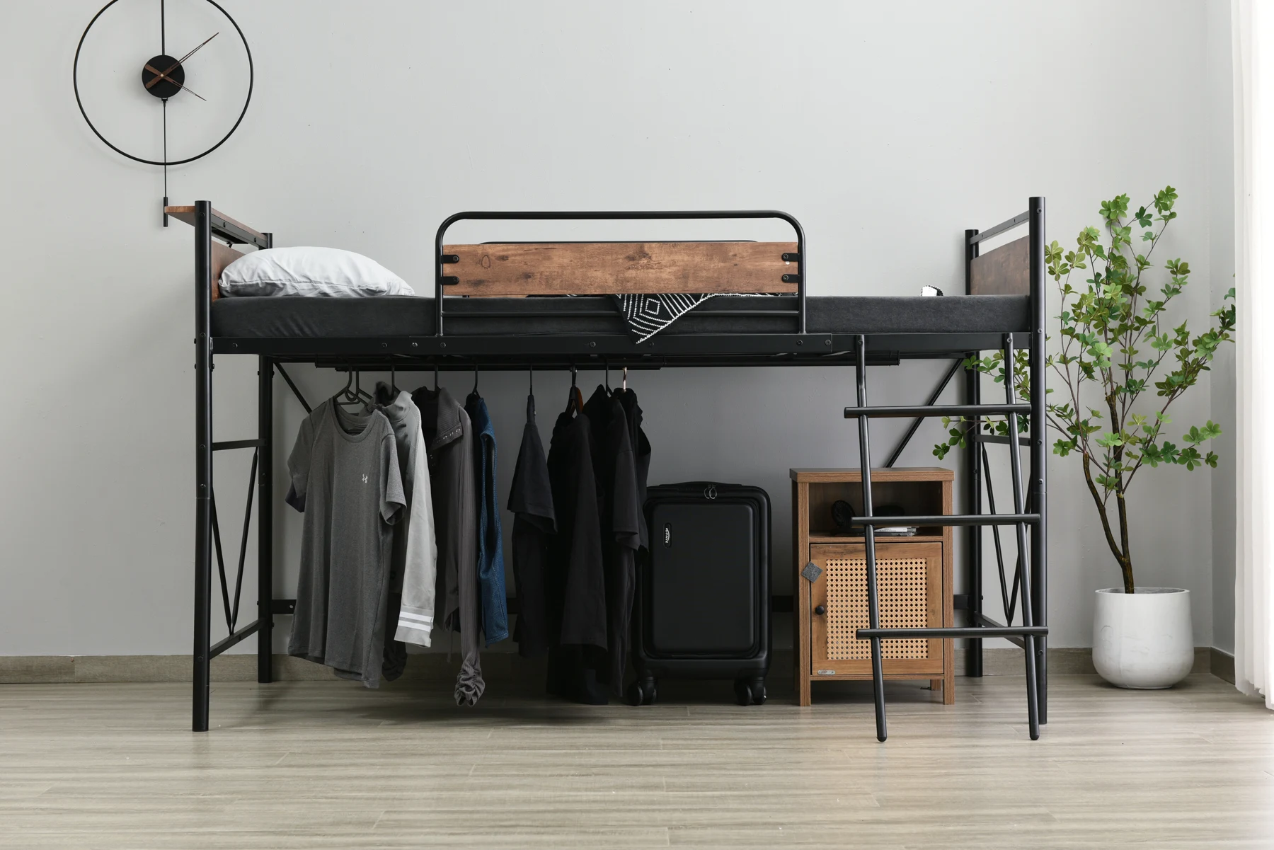 ロフトベッド パイプベッド シングル 耐荷重150kg 高さ125cm システムベッド ロータイプ ミドルタイプ 収納 北欧風 大人 一人暮らし ハンガーポール4本付属 送料無料 スチール 耐震 ベッド 子供部屋