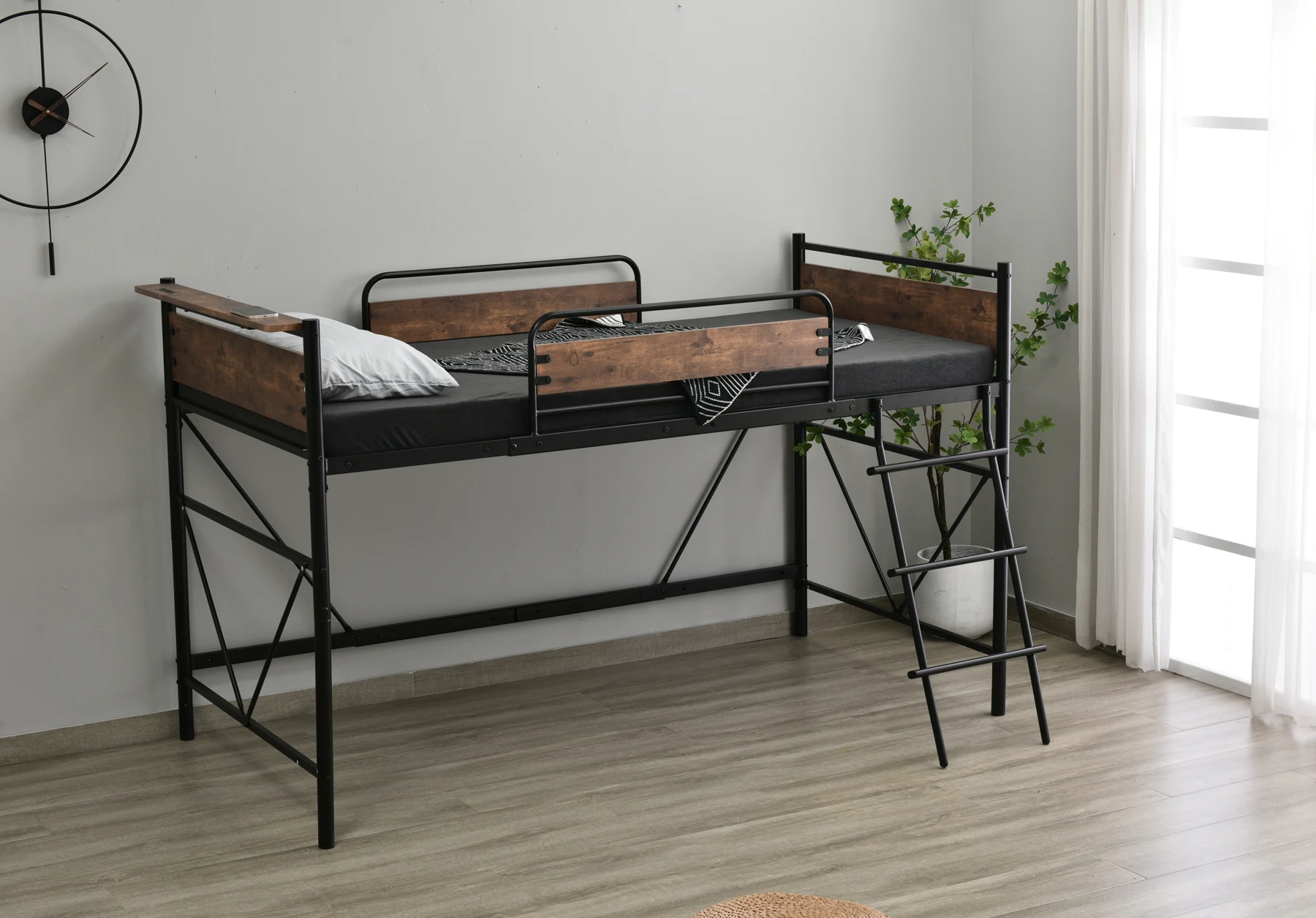 ロフトベッド パイプベッド シングル 耐荷重150kg 高さ125cm システムベッド ロータイプ ミドルタイプ 収納 北欧風 大人 一人暮らし ハンガーポール4本付属 送料無料 スチール 耐震 ベッド 子供部屋
