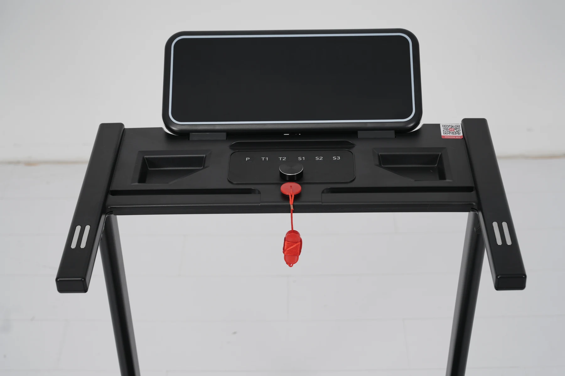 ルームランナー 電動ランニングマシン 1〜10km/h 傾斜6度 折りたたみ 大型LEDディスプレイ スピーカー搭載 キャスター付き 12種類プログラム 心拍数計測機能付き 付属リモコン 耐荷重130kg 省スペース 男女兼用 家庭用 ウォーキングマシン フィットネスマシン トレッドミル